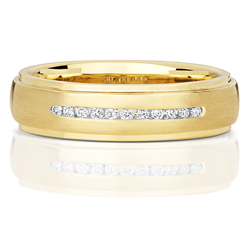 9 carat yellow gold wedding ring